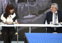 Cristina Kirchner dijo que el freno de la economía es “agobiante” y afirmó que “hay funcionarios y funcionarias que no funcionan”