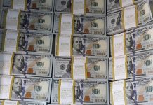 Dólar: la cotización libre llegó a $ 155 y ya acumula una suba del 100% en lo que va del año