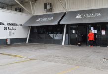 Para poder obtener la licencia de conducir se deberá presentar libre deuda de multas