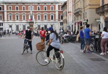 Encierros cortos y duros, la única solución al rebrote por COVID-19 hasta que llegue la vacuna