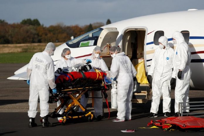 traslado en avion pacientes covid