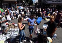 El achatamiento de la curva duró poco y el rebrote de coronavirus llegó en verano