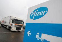 Vacuna contra el coronavirus: Pfizer producirá solo la mitad de las dosis previstas para fin de año