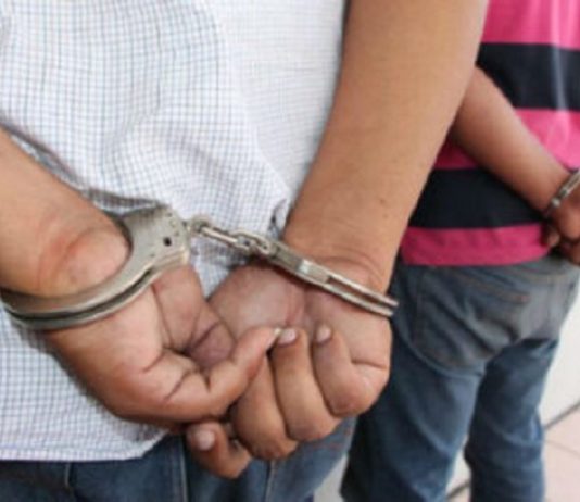 3 detenidos en el centro por robo