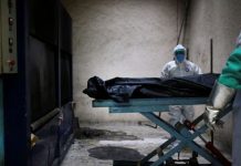 Denunciaron la acumulación de cadáveres en un galpón en Ushuaia: una familia todavía no pudo cremar a su padre, que murió en marzo de 2020