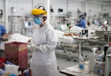 La Policía desbarató 13 reuniones clandestinas y multó a más de 800 personas