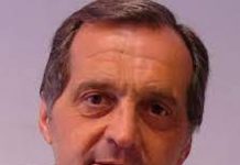 La mala praxis y el aislamiento, razones que explican la pobre campaña de vacunación. Por Eduardo van der Kooy