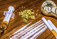 Otras 10 personas detenidas por vender drogas en la cárcel y en B° 20 de Febrero