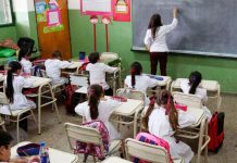 En forma casi normal comenzaron las clases en Salta con escasa adhesión al paro docente