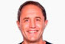 Las interminables vacilaciones de un Presidente ante una crisis que se lo puede llevar puesto