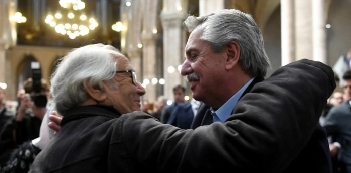 alberto en la misa de Lujan