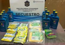 Dos mujeres detenidas por robarse protector solar, jugos, queso y 1 virulana de un súper de Cerrillos