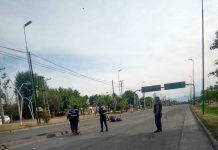 Un peatón murió embestido por una moto al cruzar la avenida Ex Combatientes de Malvinas