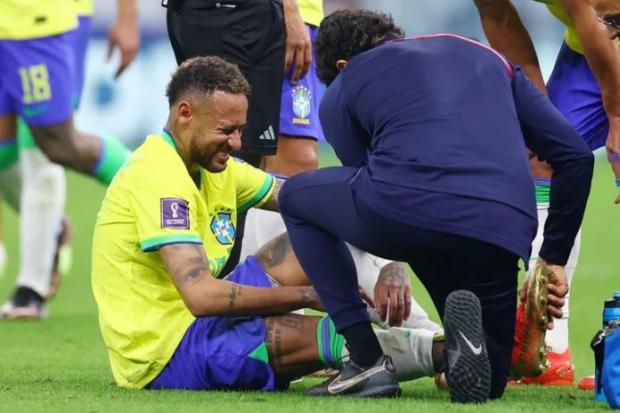neymar senntado