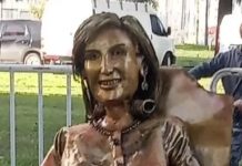“Mire, Norberto, la obra no es buena”: Mirtha llamó al intendente de Villa Cañás y quitaron su estatua