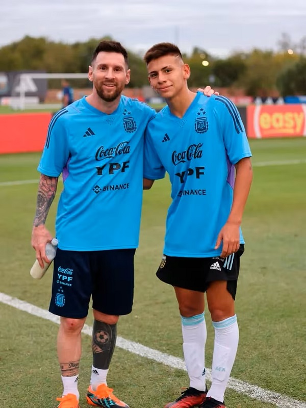 echeverri messi