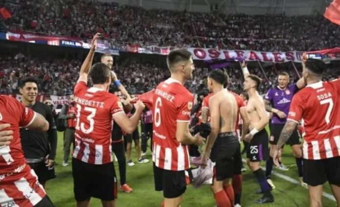 estudiantes campeon