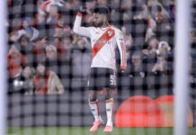 Con goles de Borja y Simón, River Plate superó 2-1 a Talleres y avanzó a los cuartos de final de la Copa Libertadores