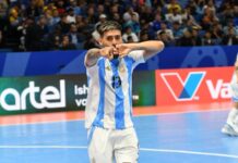 La selección argentina goleó 6-1 a Kazajistán y jugará ante Francia la semifinal del Mundial de futsal