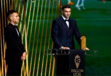 Dibu Martínez ganó por segunda vez el premio al mejor arquero del mundo en la gala del Balón de Oro