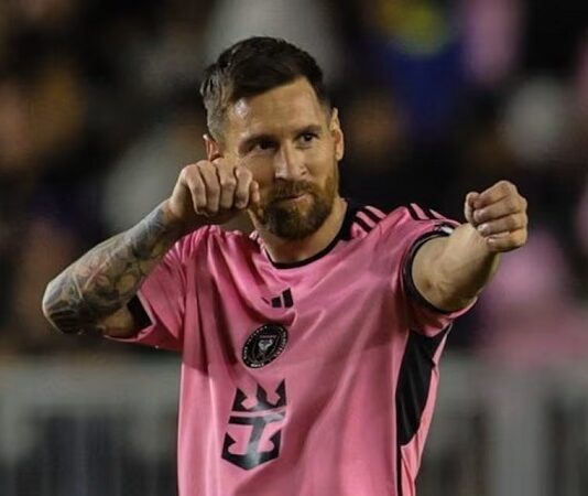 La cacería de los 1.000 goles de Messi despierta el delirio del fútbol mundial