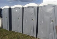 Empresa minera arrojaba efluentes cloacales de baños químicos en un pozo de agua dulce