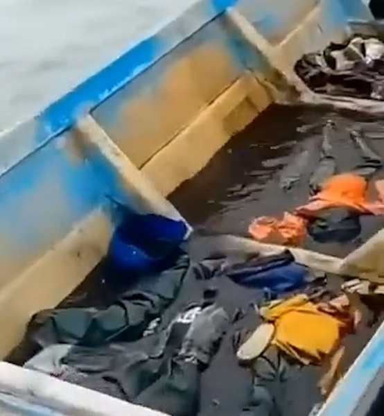 barco con muertos