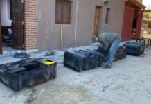 Descubren “cofres metálicos” con 309 kilos de cocaína dentro de tres tanques de combustible