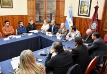 La Provincia gestiono un crédito de 100 millones de dólares para obras en el Corredor Bioceánico