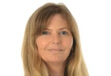 Santiago Caputo desafió a Karina Milei y dejó al descubierto la interna. Por María Fernanda Alonso