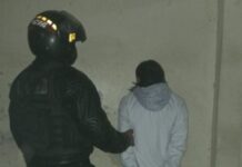 Motochorros detenidos al asaltar a un ciclista en Independencia y Francisco Arias