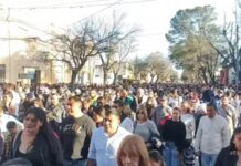 Metán renovó su fe en el Señor y la Virgen del Milagro con una multitudinaria procesión