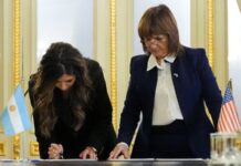 Estados Unidos postergó el acuerdo para que los argentinos puedan viajar sin visa