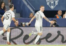 Control en velocidad y derechazo al ángulo: el golazo de Franco Mastantuono en la visita del Real Madrid a Levante