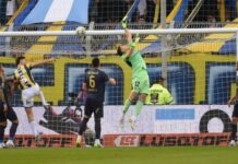 El gol olímpico de Ángel Di María que maravilló a los hinchas de Rosario Central en el partido ante Boca