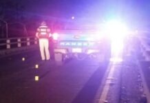 Un muerto y un herido grave tras un choque entre una camioneta y una moto en Orán