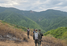 El cuerpo del comisario Cordeyro estaba “suspendido por una soga que atravesaba su cuello”