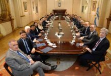 Tras la reunión con los gobernadores, la Casa Rosada dijo que “la voluntad es trabajar con todos”