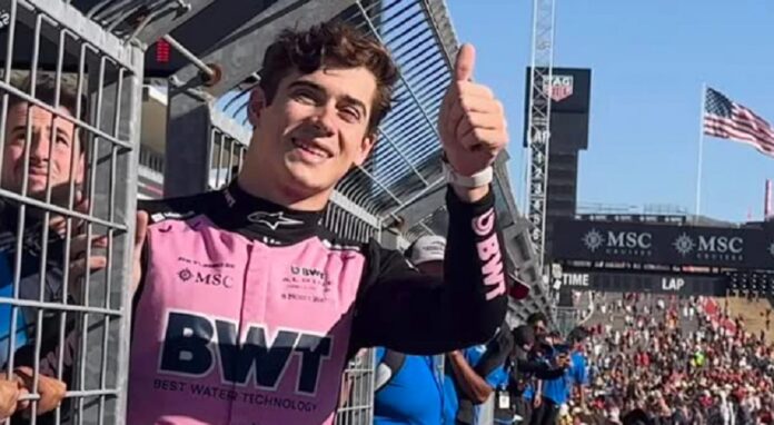 Colapinto pulgar arriba