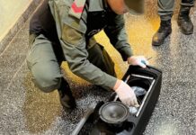 Un boliviano subió en un taxi en Orán con un parlante que ocultaba 4 kilos de cocaína