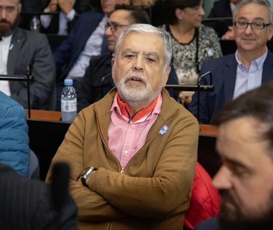 Trasladaron a De Vido desde Comodoro Py a la cárcel de Ezeiza para cumplir sentencia por la Tragedia de Once