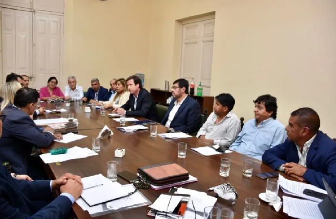 senadores con ministro de seguridad