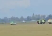 Una avioneta con problemas en el tren de aterrizaje puso en alerta al aeropuerto El Aybal