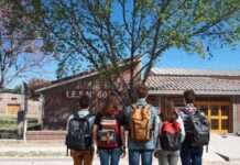 El Carril: Otro retroceso educativo “cierran carreras” y los estudiantes están indignados