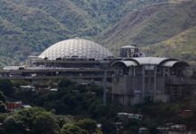 Delcy Rodríguez anunció una amnistía general para los presos políticos en Venezuela y el cierre del Helicoide