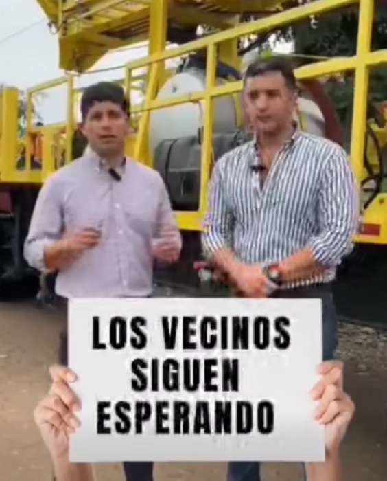 Lara y jarsun anunciando el pozo de agua para 4 de junio