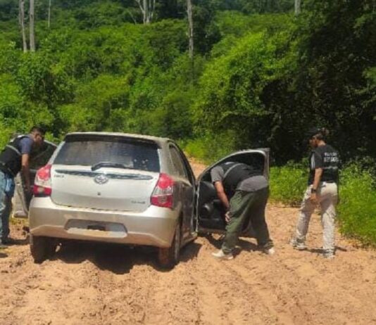 La Policía encontró un Toyota Etios robado en Tartagal abandonado en la frontera con Bolivia