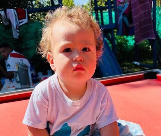 Un bebé de un año murió tras atragantarse con una uña postiza en Los Polvorines