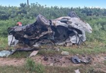 Varios heridos en choque frontal entre un utilitario y un colectivo en la ruta 50 en Orán