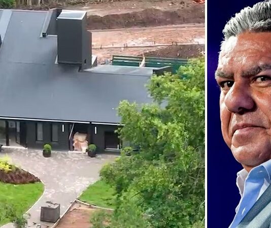 Chiqui Tapia inauguró la sede de la AFA en Pilar, pero los jugadores de la Selección le arruinaron la fiesta